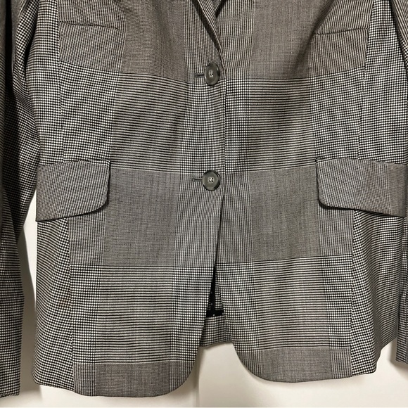 Akris Punto Wool Mix Pattern Check Gray Office Wear Button Front Blazer Size 10 - Picture 5 of 8